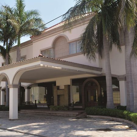 Best Western Centro Cadereyta Cadereyta Jiménez Zewnętrze zdjęcie